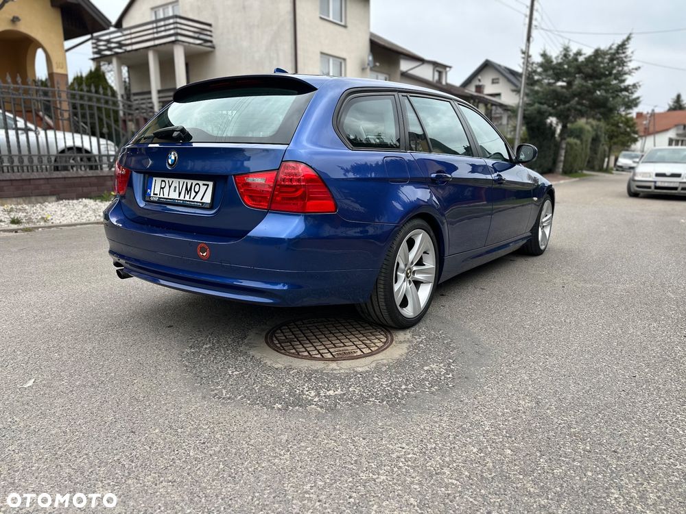 BMW Seria 3 318i Edition Exclusive - 11