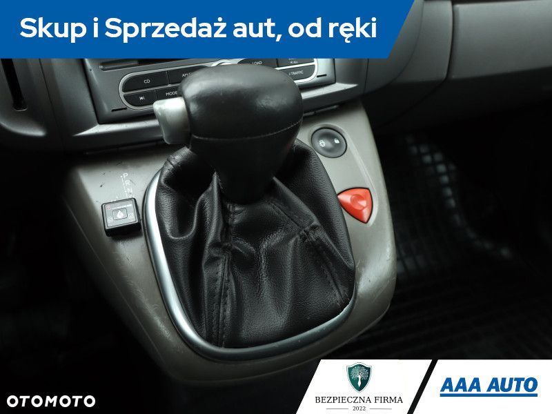 Renault Grand Scenic - 15