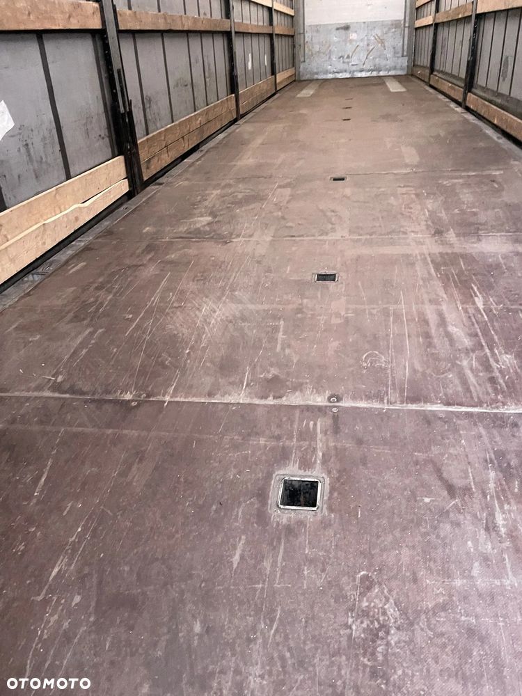 Schmitz Cargobull SCB S3T - 8