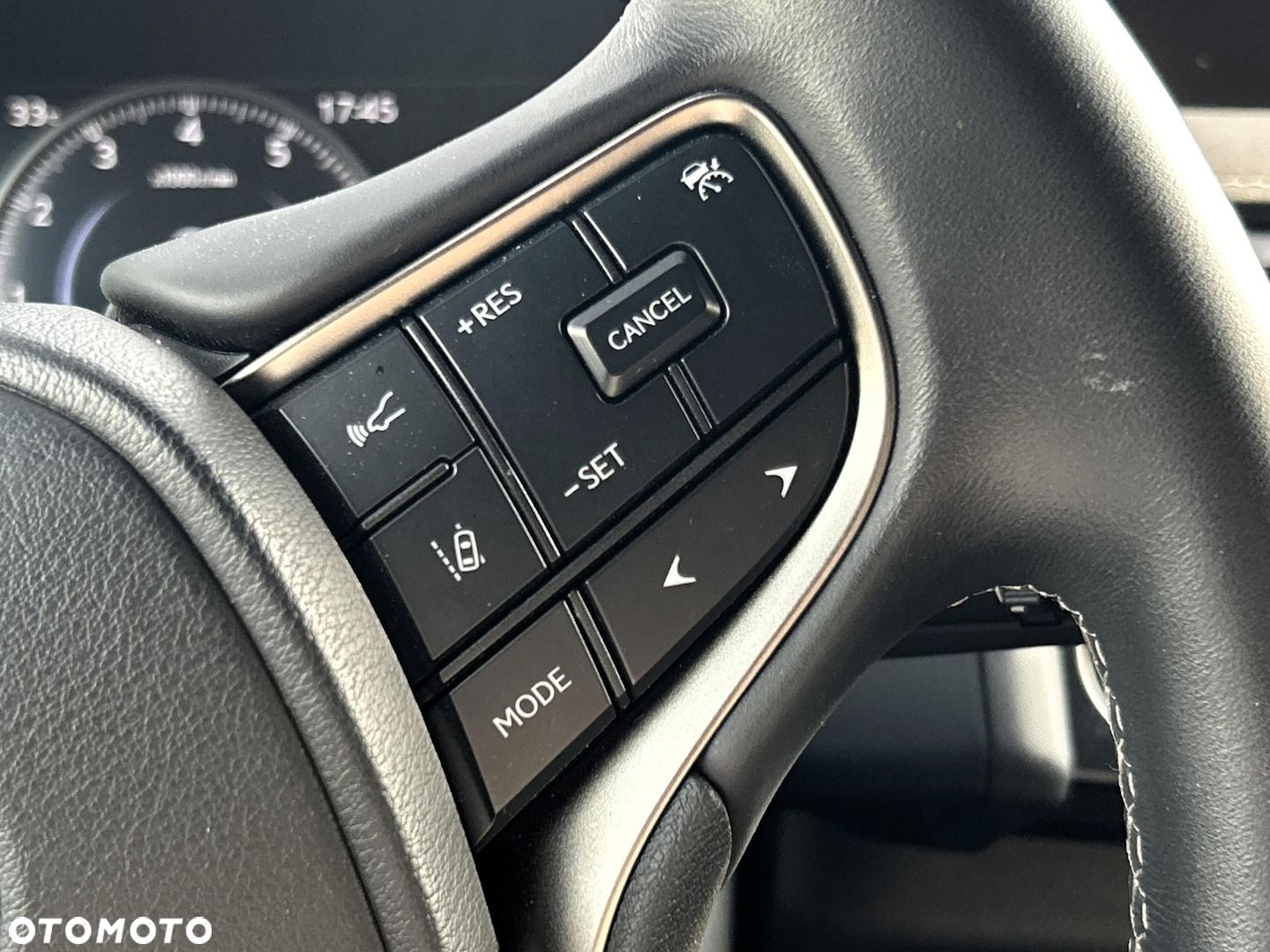 Lexus UX 200 GPF Pure 2WD - 16