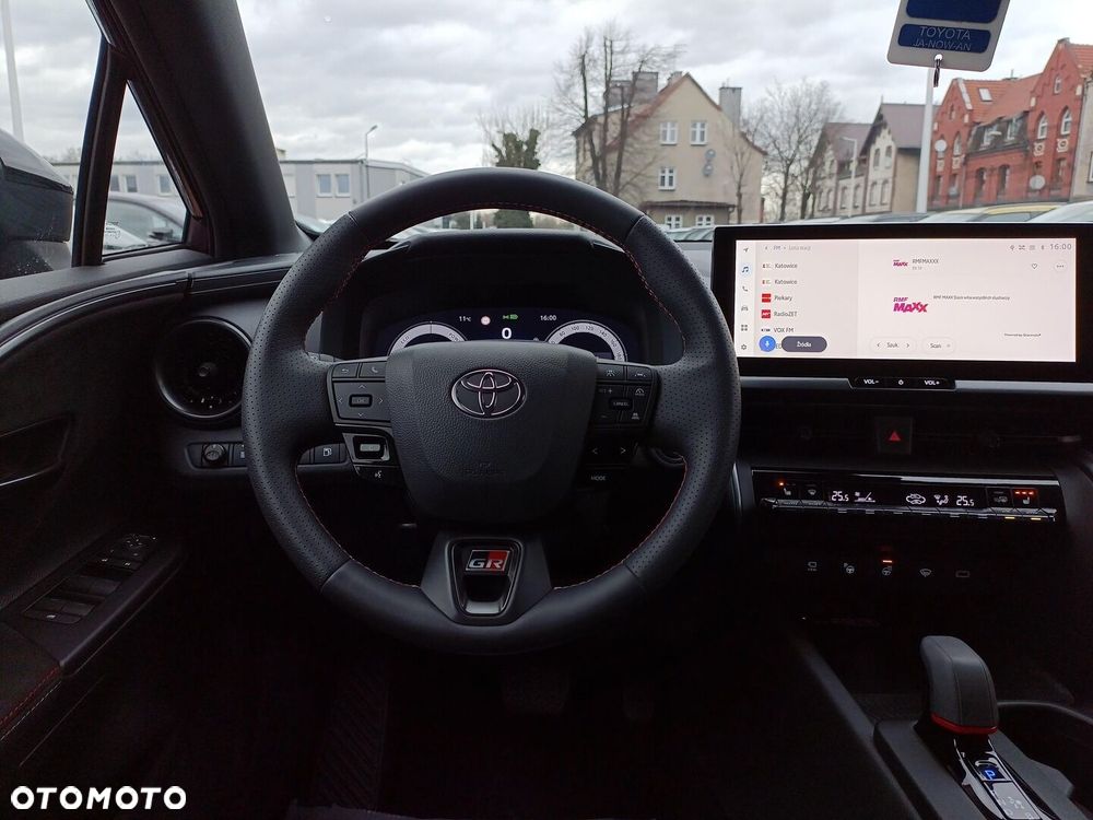 Toyota C-HR - 15