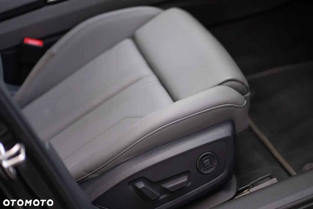 Audi A6 ver-2-0-tdi-ultra-s-tronic - 11
