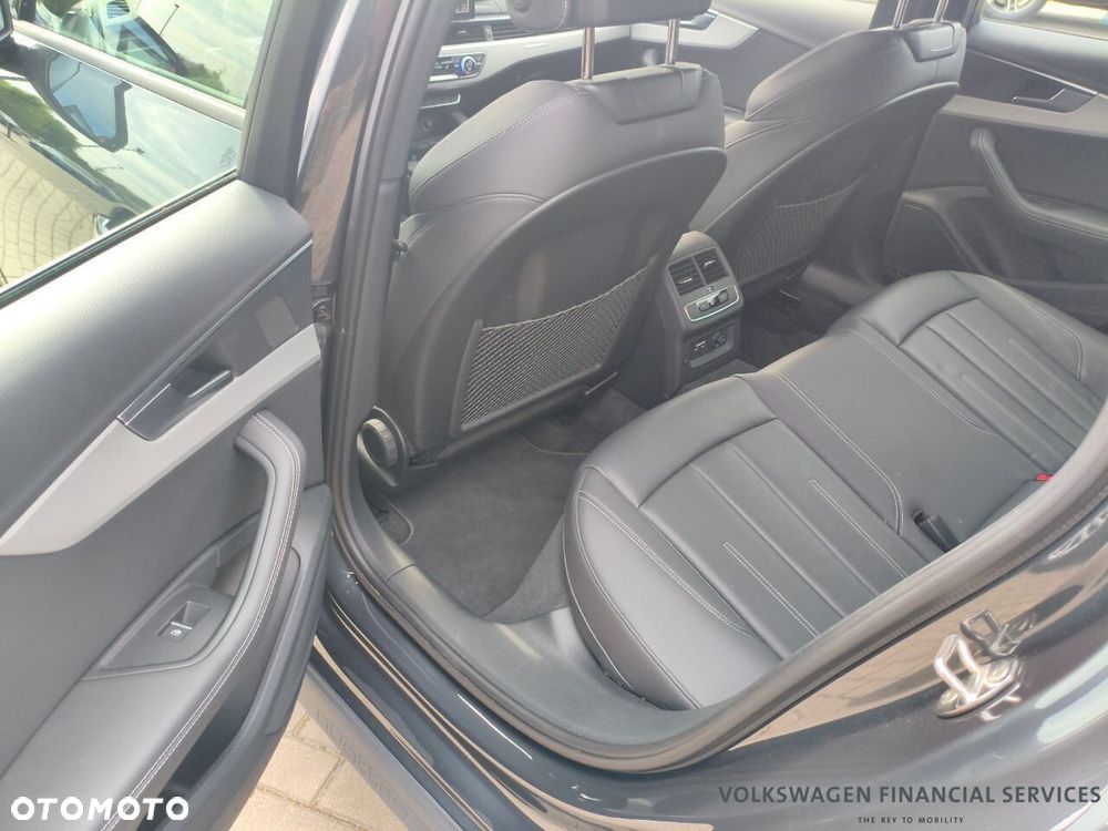 Audi A4 Allroad - 10