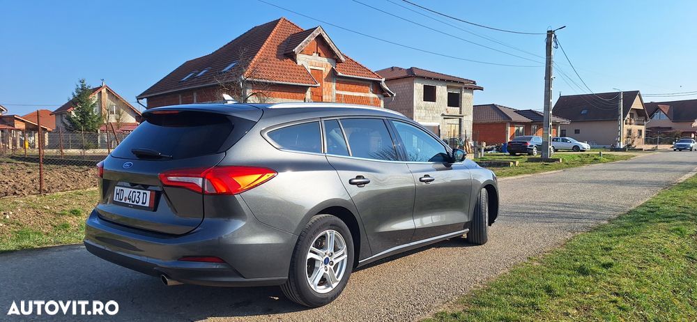 Ford Focus 1.5 TDCi DPF Start-Stopp-System Aut. Business - 6