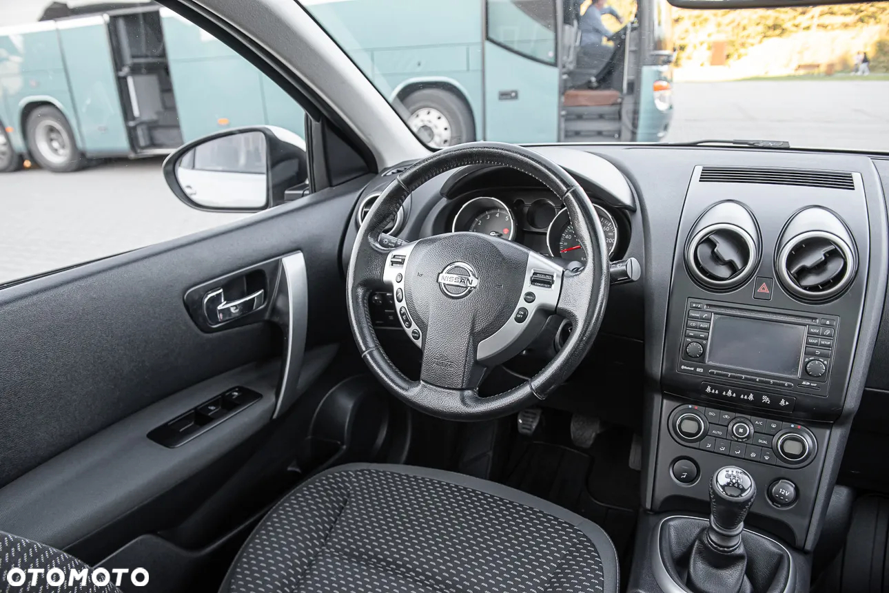 Nissan Qashqai+2 2.0 Acenta - 17