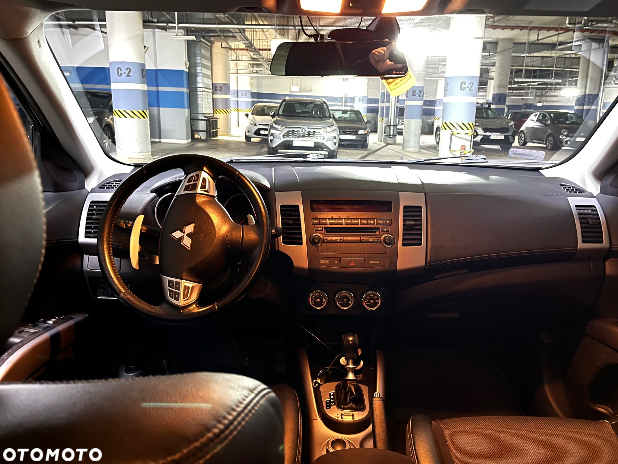 Mitsubishi Outlander 2.2 DI-D 4WD TC-SST Intense - 11