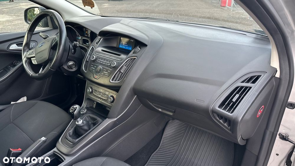 Ford Focus 1.5 TDCi Trend - 11