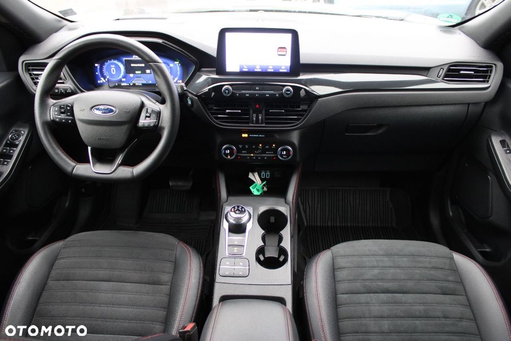 Ford Kuga - 30
