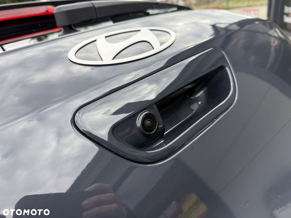 Hyundai i10 1.0 Fifa World Cup Edition - 34