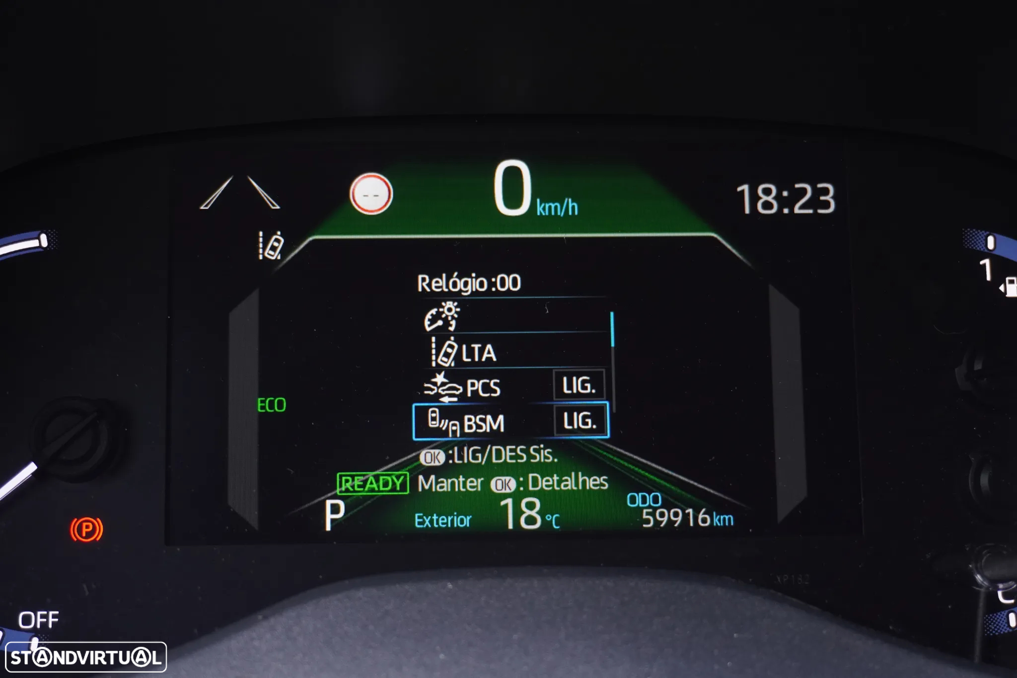 Toyota Yaris Cross 1.5 HDF Square Collection - 17