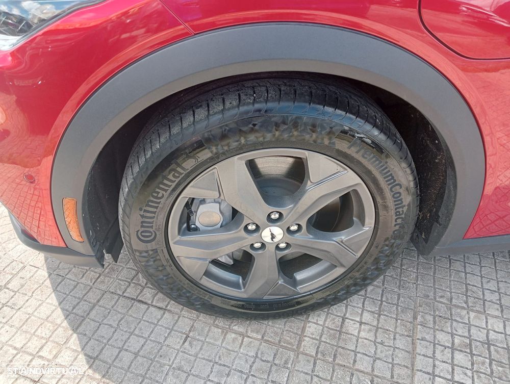 Ford Mustang Mach-E Alargada - 5