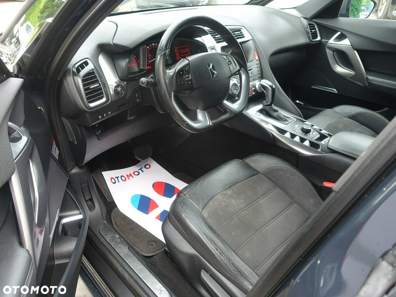 DS Automobiles DS 5 - 9
