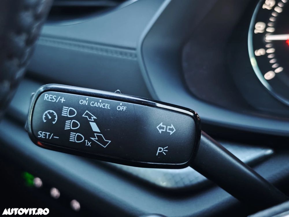 Skoda Octavia 2.0 TDI DSG Ambition - 29