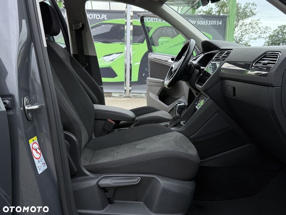 Volkswagen Tiguan - 37