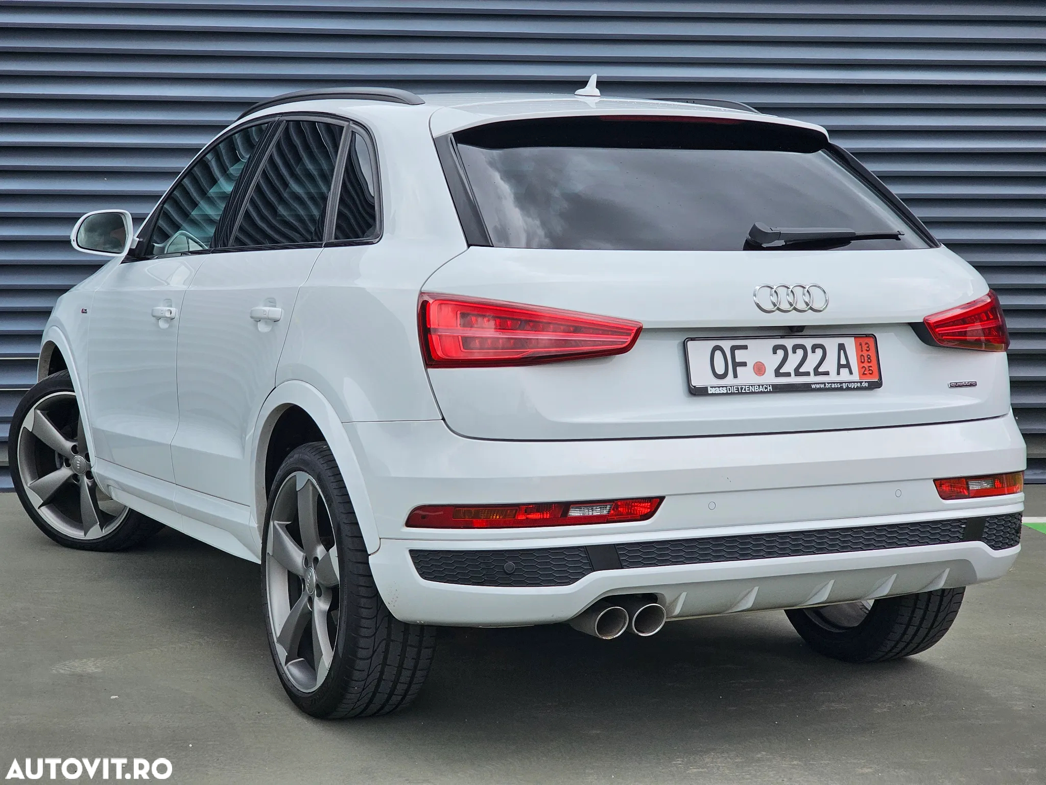 Audi Q3 2.0 TDI Quattro Stronic Sport - 3