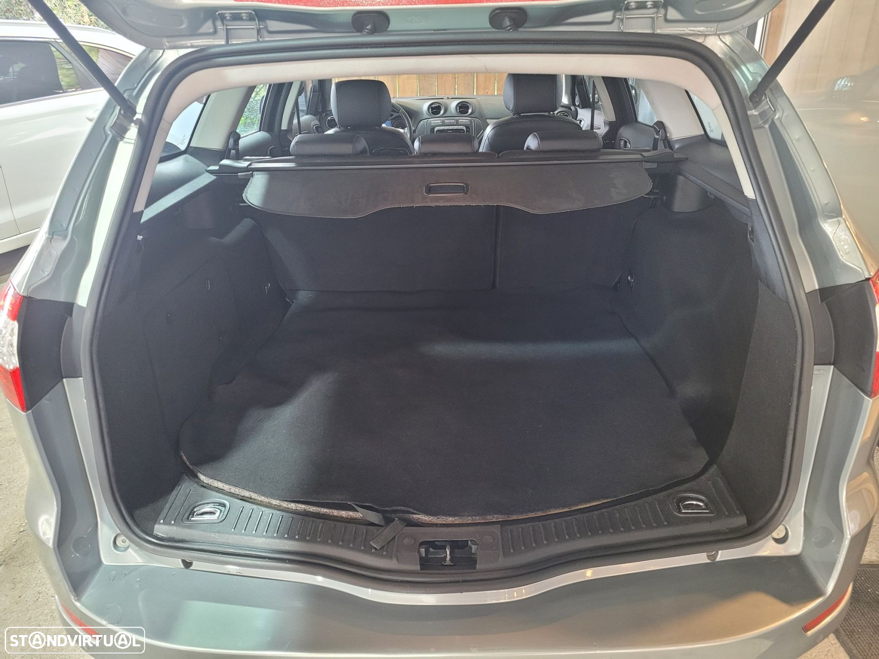 Ford Mondeo SW 2.0 TDCi Titanium - 36