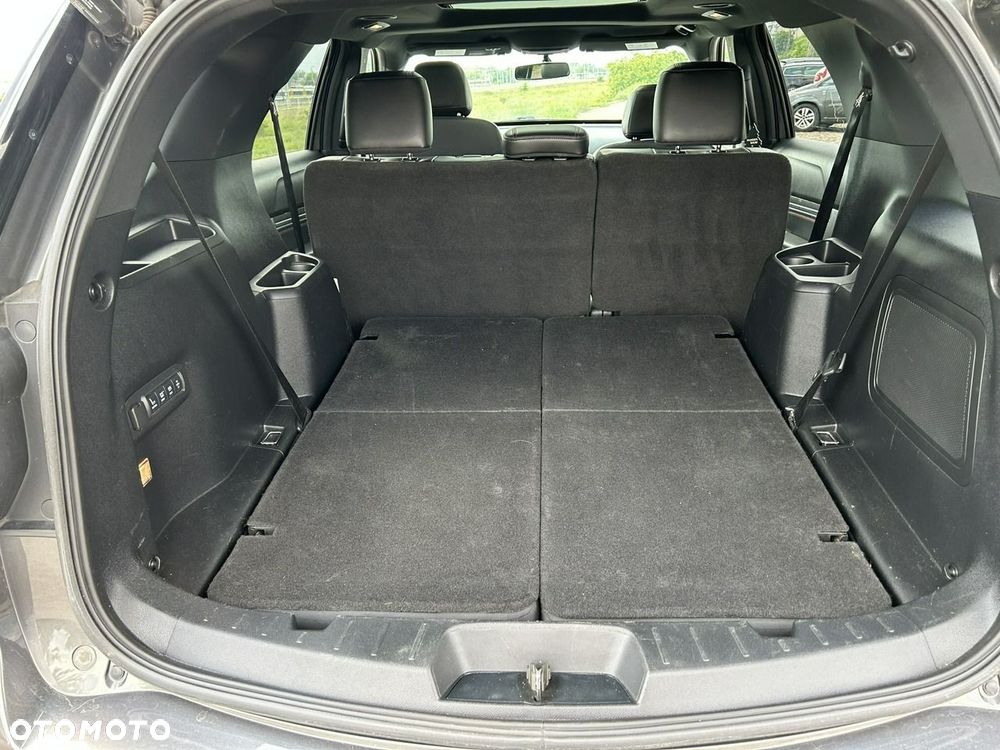 Ford Explorer - 12