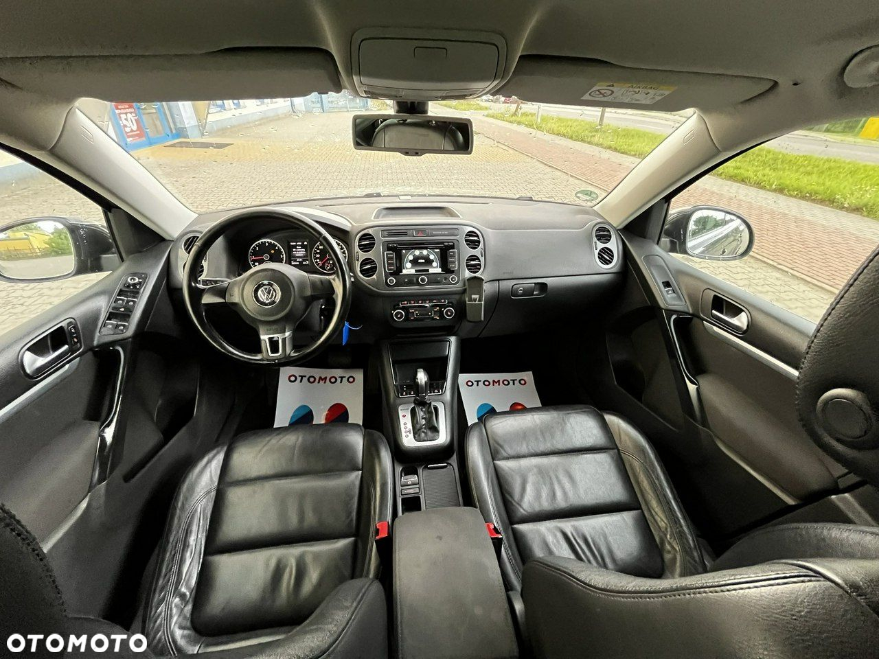 Volkswagen Tiguan - 12