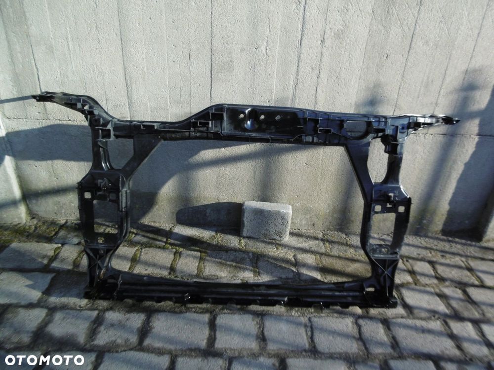 audi q5 8r0 - pas przedni - 1