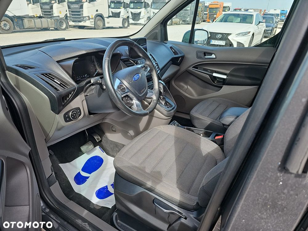 Ford Tourneo Connect 1.5 EcoBlue Titanium PowerShift - 24