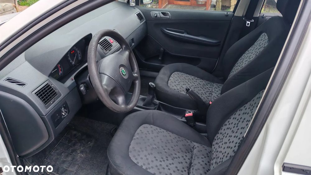 Skoda Fabia 1.9 SDI Ambiente - 9