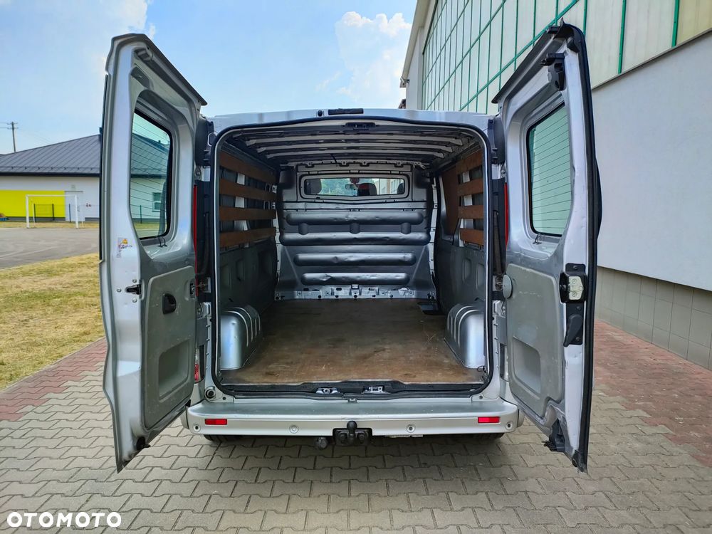 Renault Trafic - 18