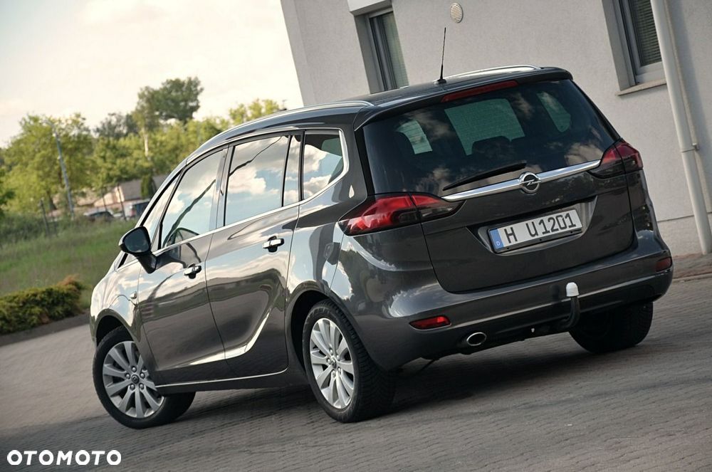 Opel Zafira - 9