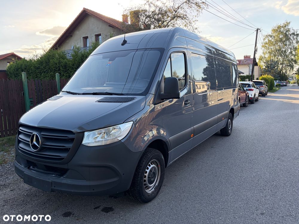 Mercedes-Benz Sprinter - 9
