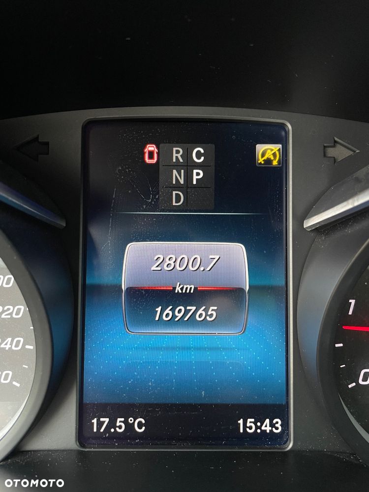 Mercedes-Benz Klasa V 300 d 4-Matic Avantgarde 9G-Tronic (d³ugi) - 16