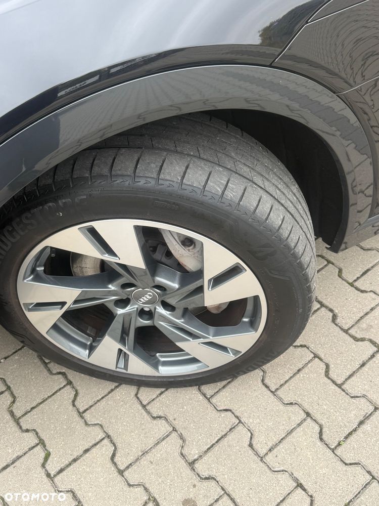 Audi e-tron 50 Quattro S Line - 32