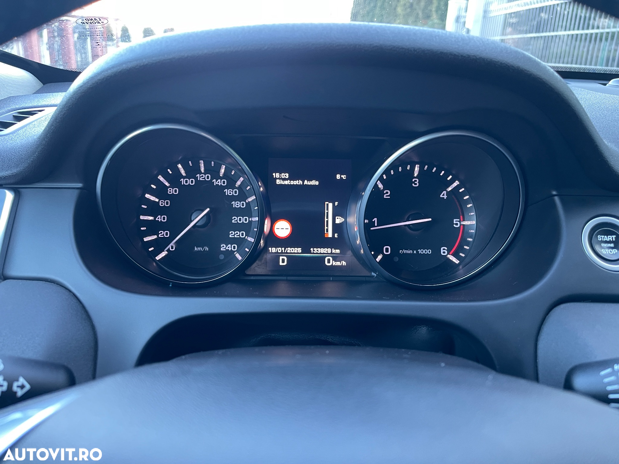 Land Rover Discovery Sport - 11