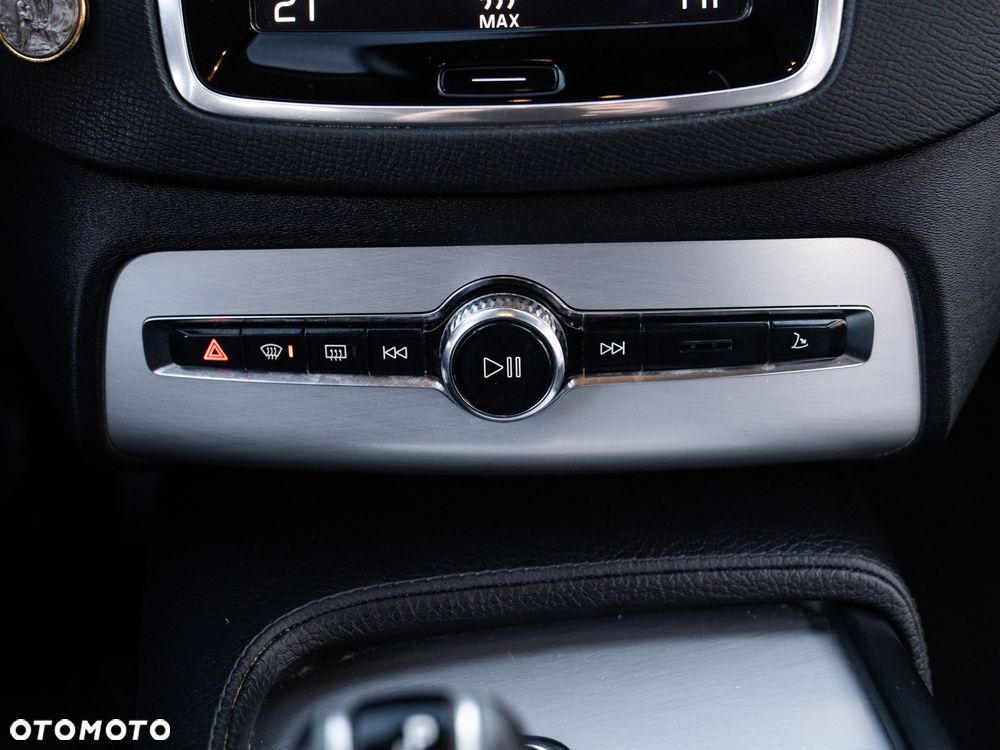Volvo XC 90 D4 Geartronic Momentum - 28