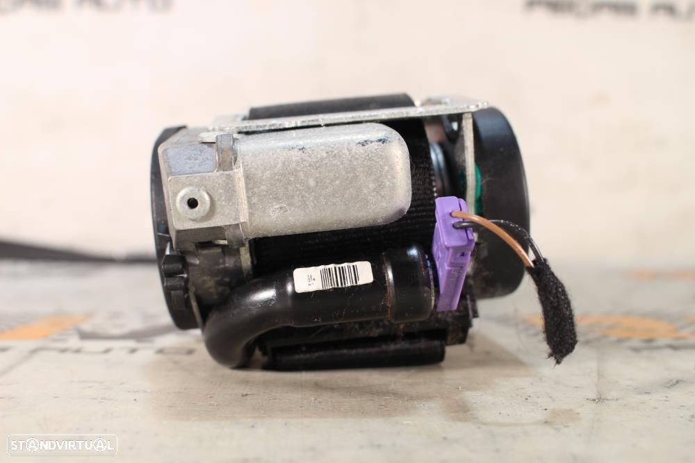 Cinto Frontal Direito Audi A3 Sportback (8Pa)  8P4857706d / Pré Tensor - 5