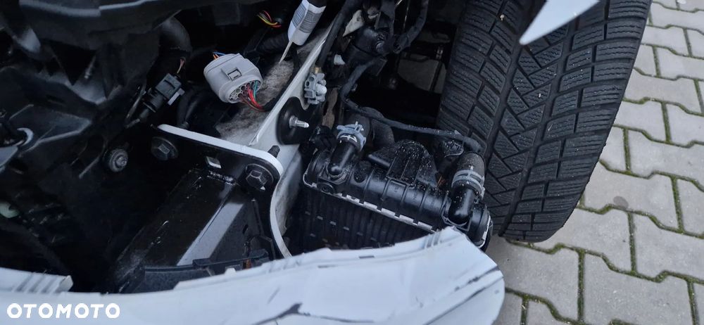 Volkswagen Golf - 16