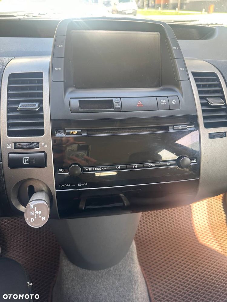 Toyota Prius - 23