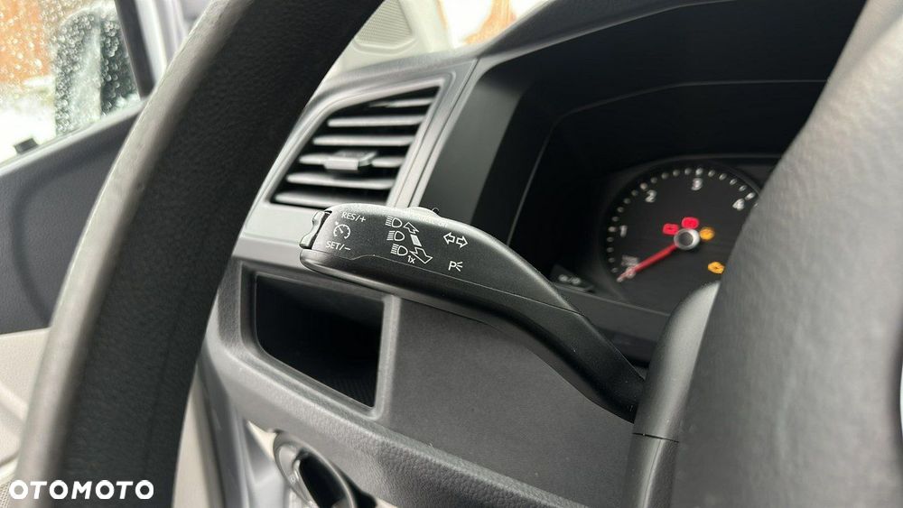 Volkswagen Transporter - 16
