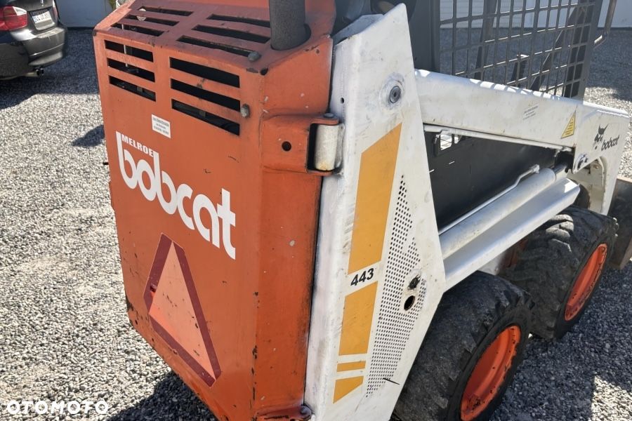 Bobcat 443 - 21