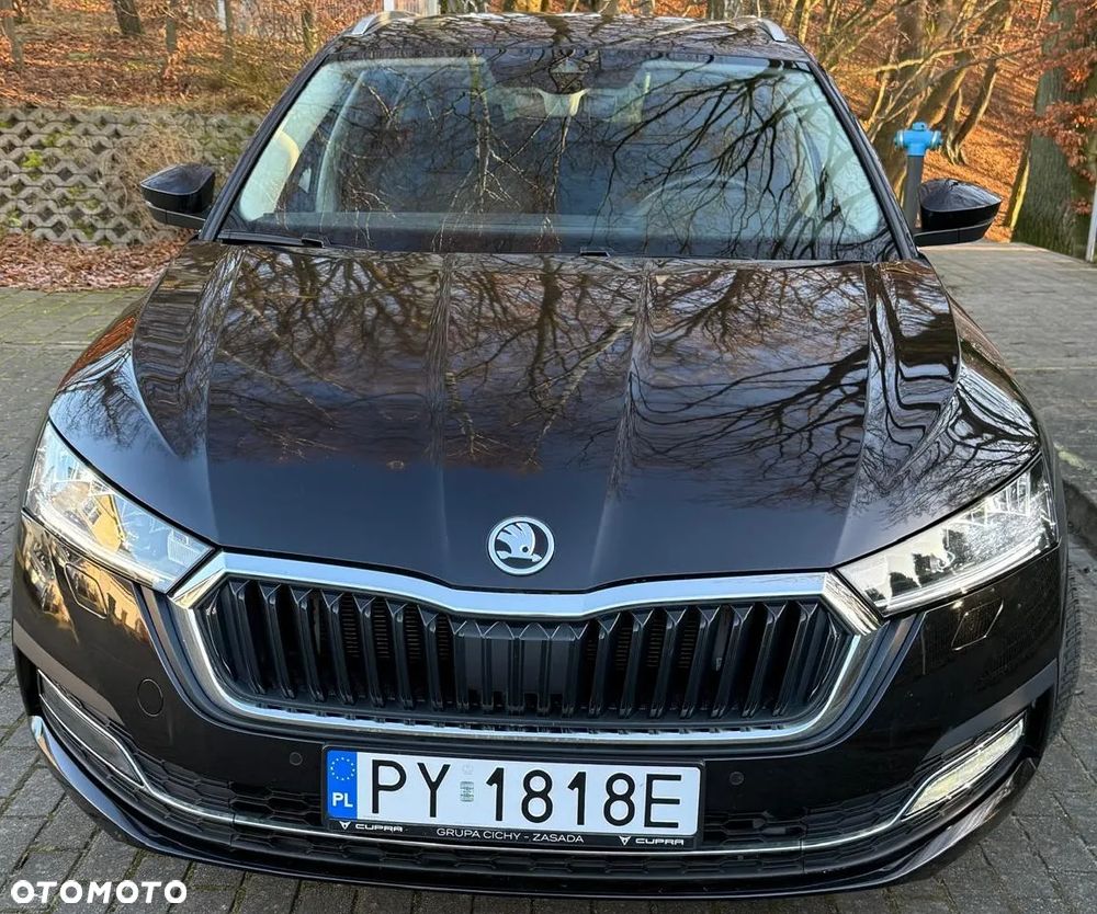 Skoda Octavia 2.0 TDI DSG Ambition - 2