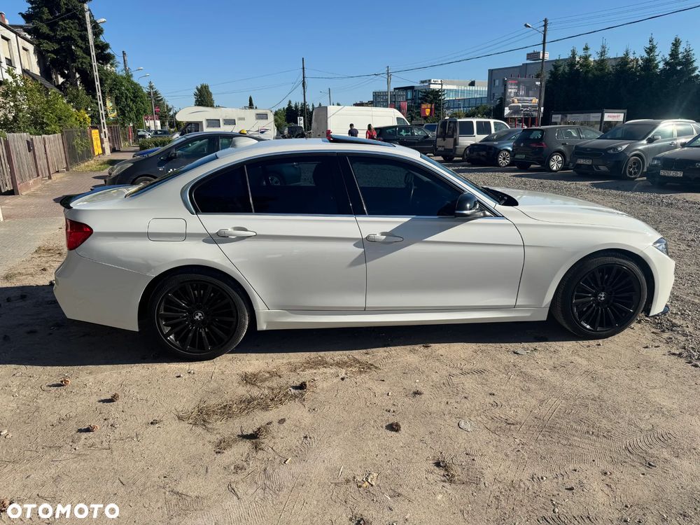 BMW Seria 3 328i Luxury Line - 3
