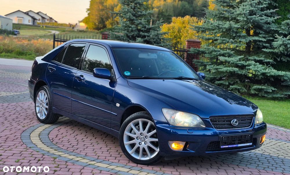 Lexus IS 200 Prestige - 2
