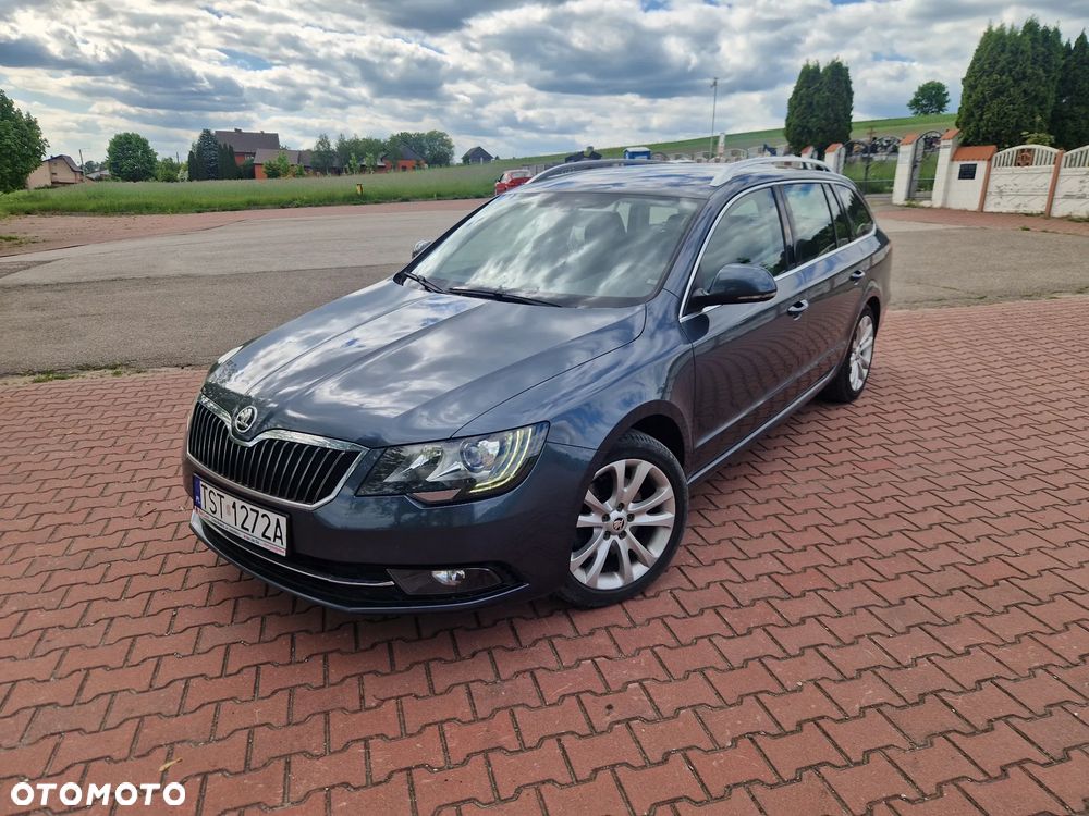 Skoda Superb 2.0 TDI Green tec 4x4 Elegance - 2