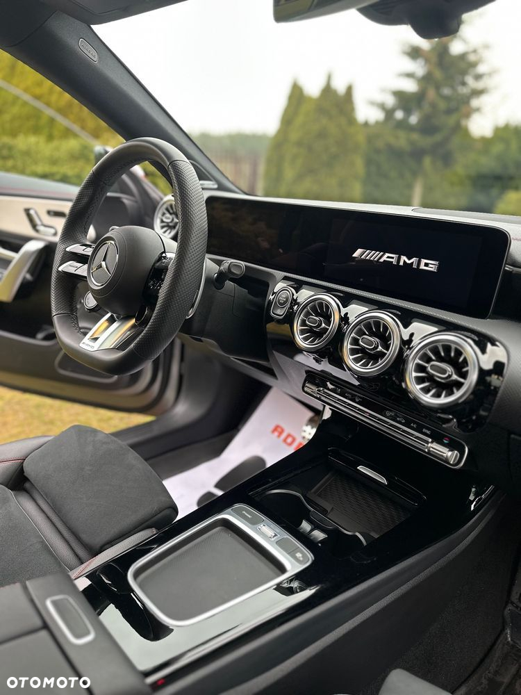 Mercedes-Benz CLA AMG 45 S 4-Matic+ Street Style 8G-DCT - 15