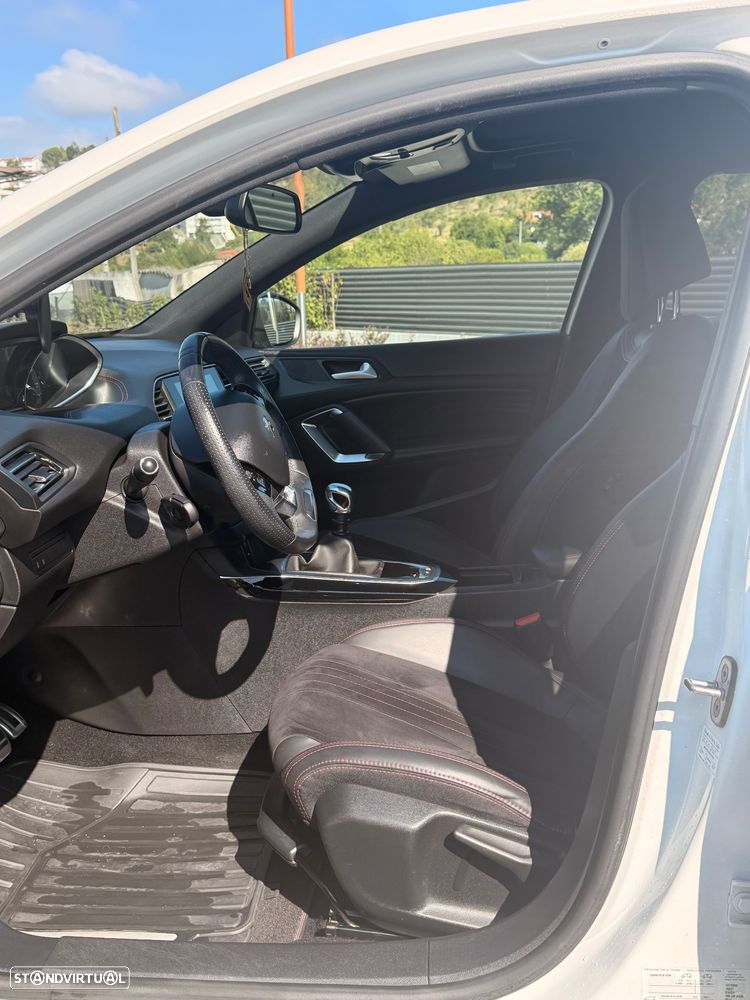 Peugeot 308 1.2 PureTech GT Line - 11