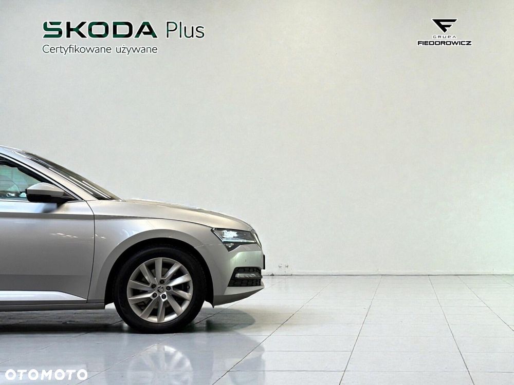 Skoda Superb 1.5 TSI Ambition DSG - 9