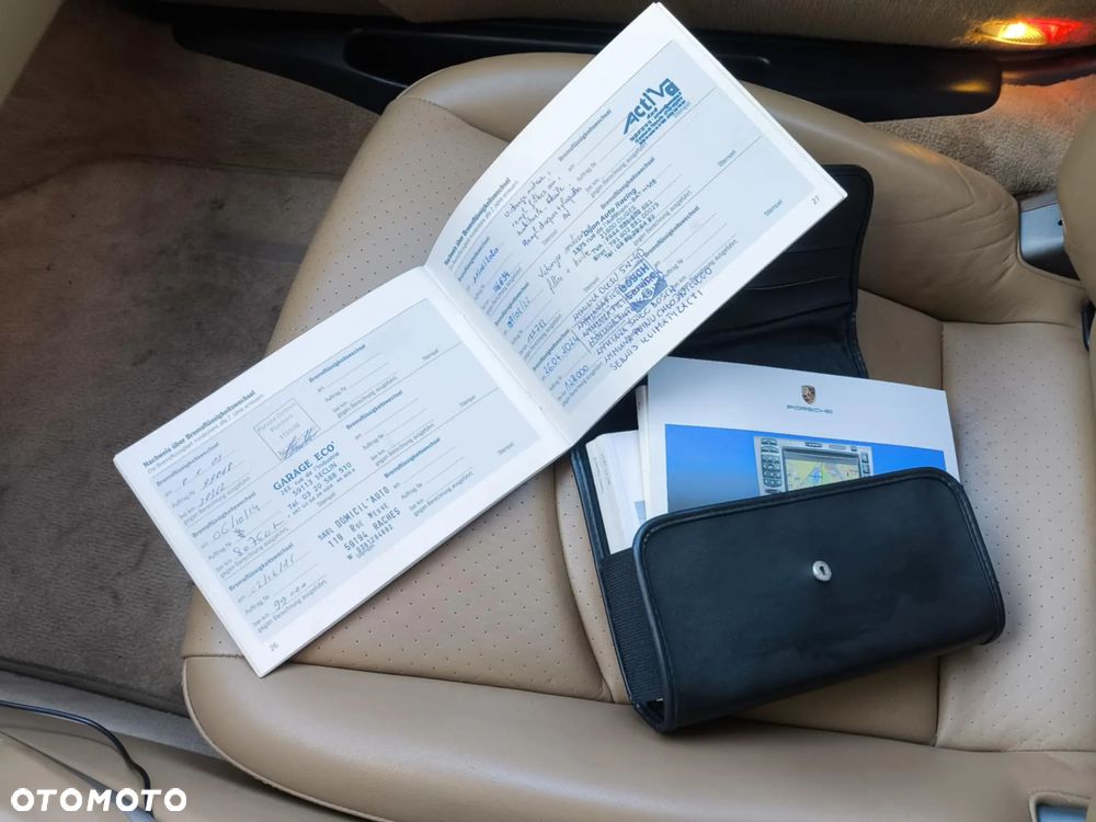 Porsche Cayman S - 8