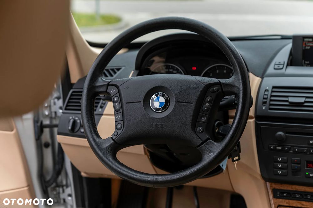 BMW X3 xDrive20i - 22