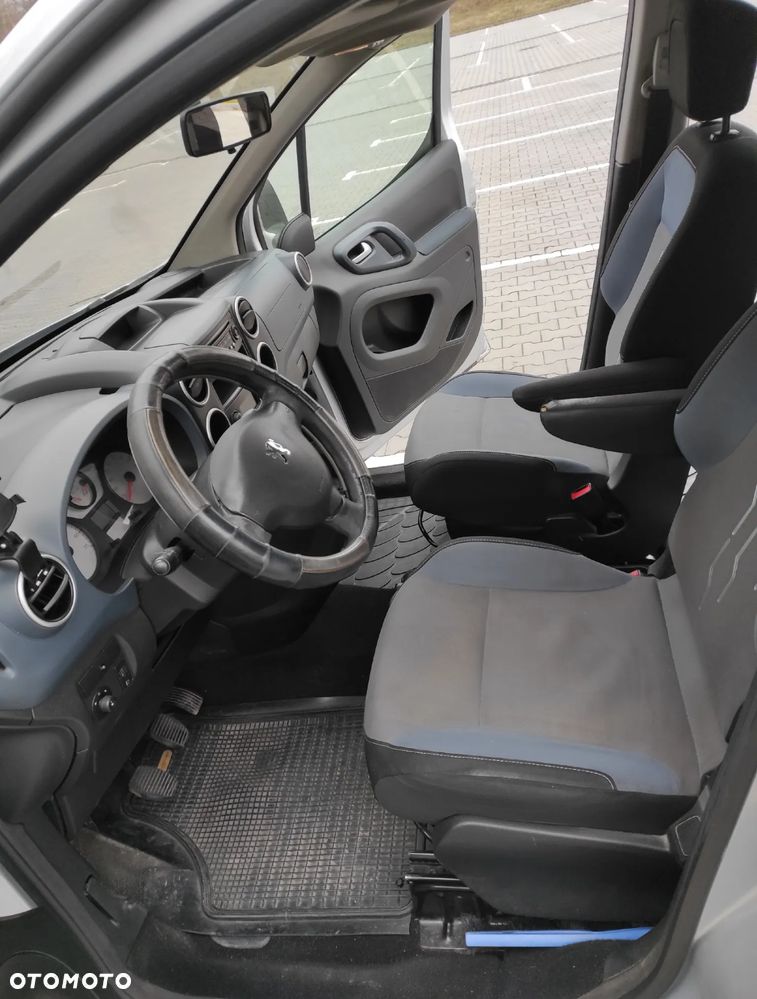 Peugeot Partner 1.6 HDi Trendy - 17