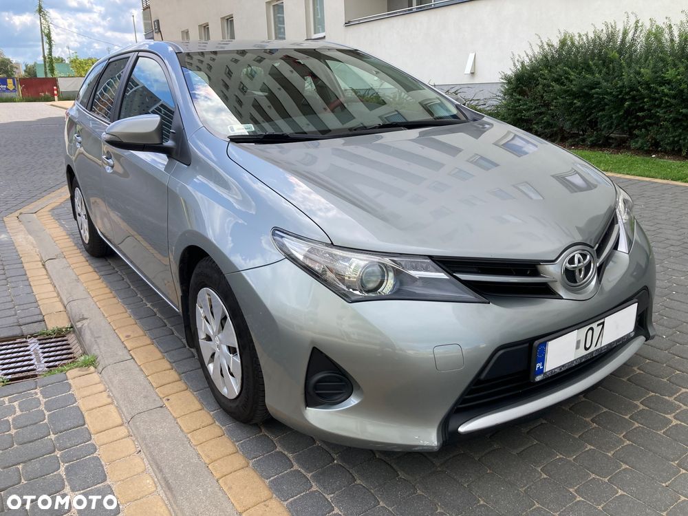 Toyota Auris 1.33 VVT-i Life Comfort - 4