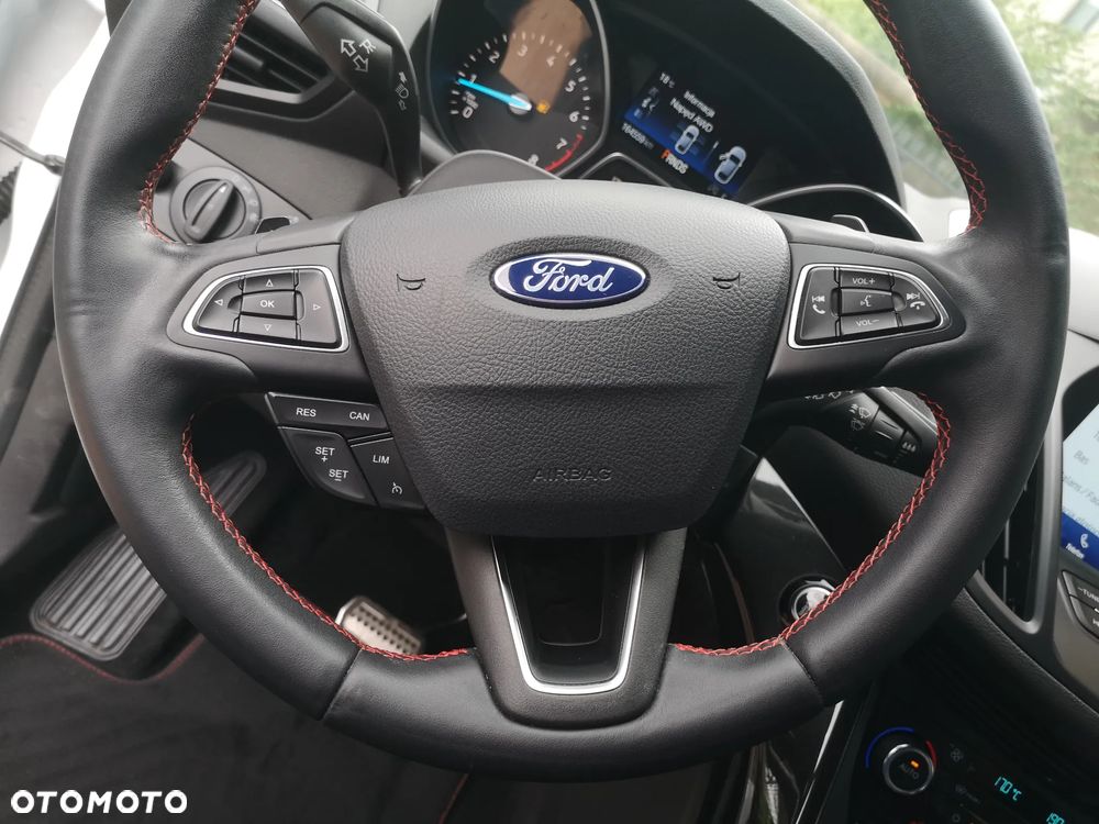 Ford Kuga 2.0 EcoBoost 4x4 ST-Line - 15