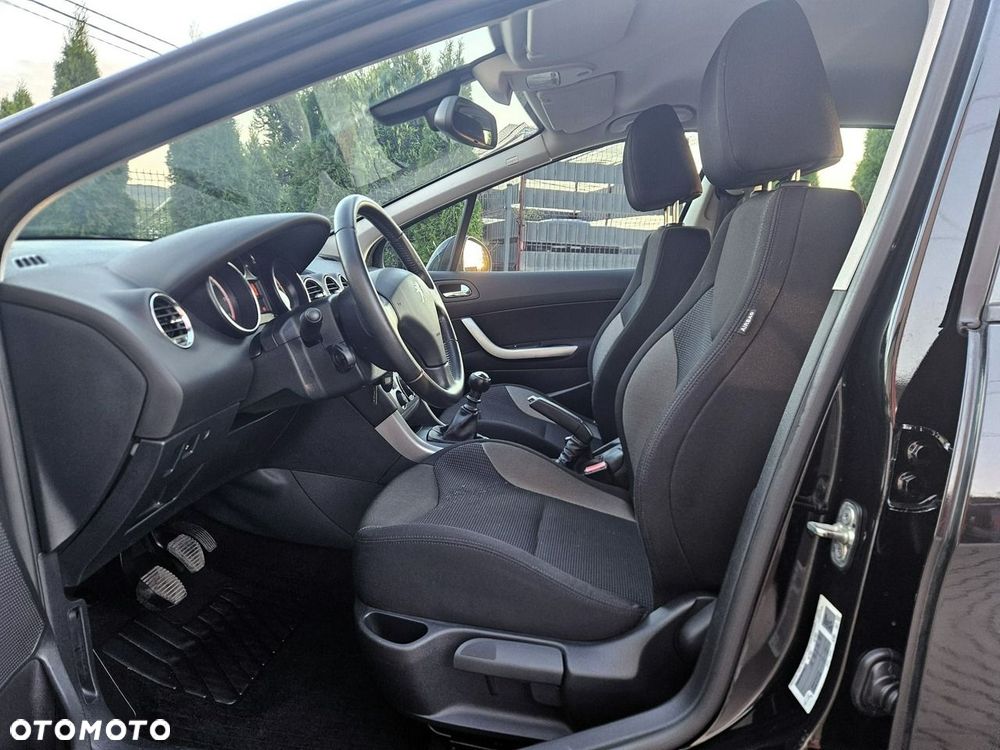Peugeot 308 - 19